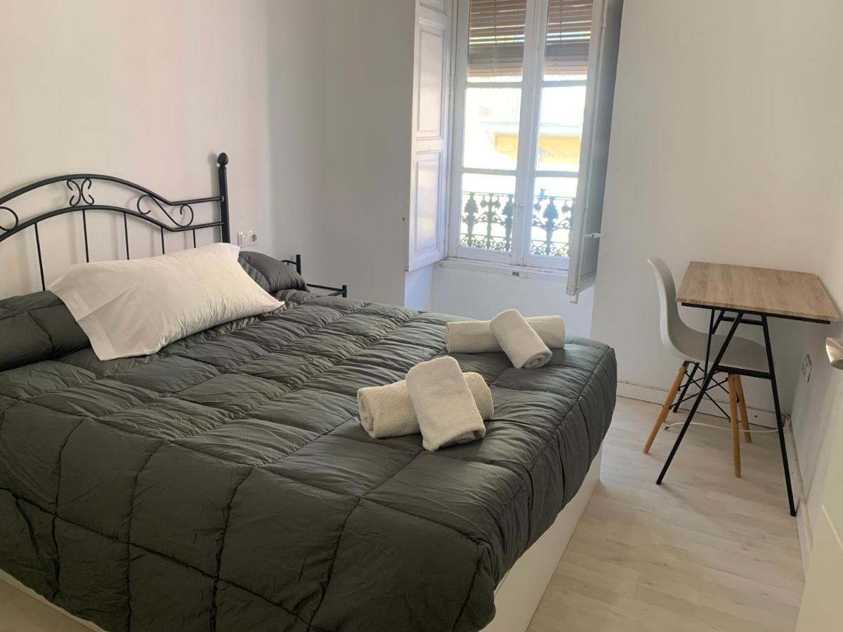 Rest Valencia Aparthotel Bagian luar foto